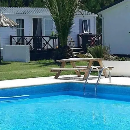 Au Bord De La Piscine 4 Pers 5a * Burinhosa