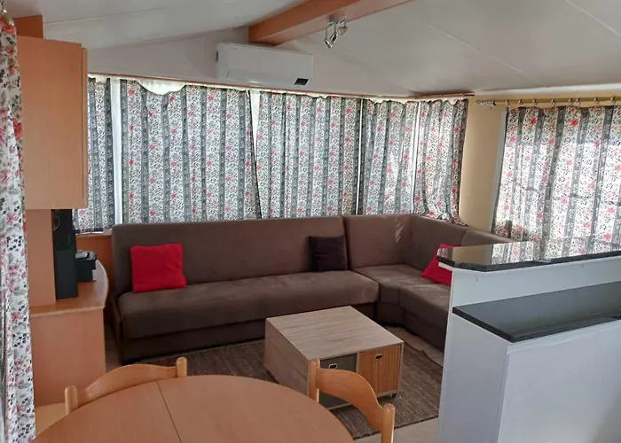 Campsite Casa Da Cristina 5a *